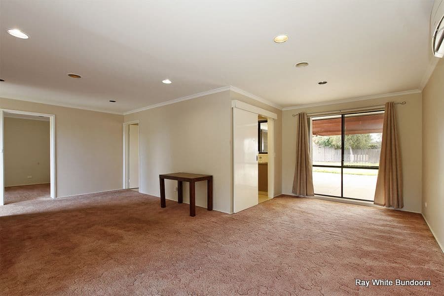 14 Bellevue Court, MILL PARK VIC 3082, Mill Park - Thumbnail 6