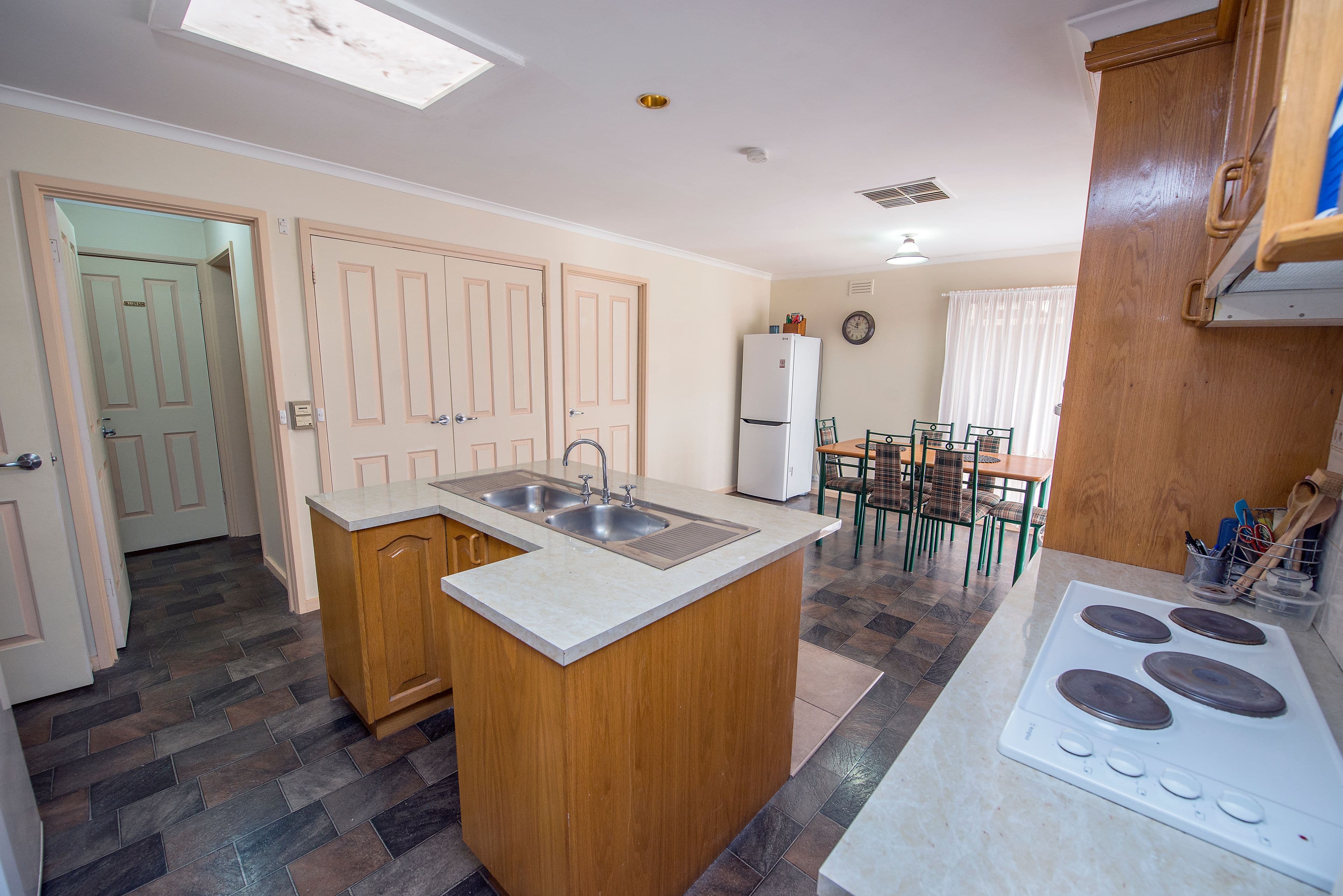 26 Domaille Crescent, Swan Hill VIC 3585, Swan Hill - Thumbnail 4