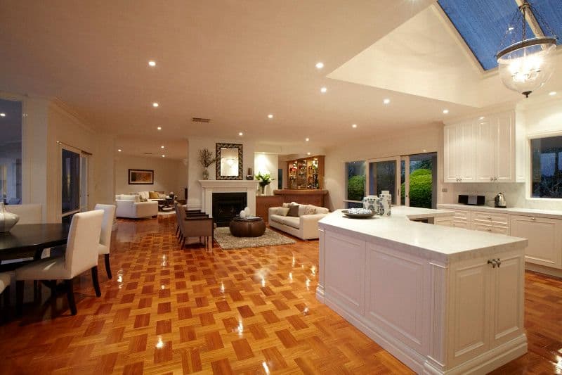 70 Newmans Road, TEMPLESTOWE VIC 3106, Templestowe - Thumbnail 2