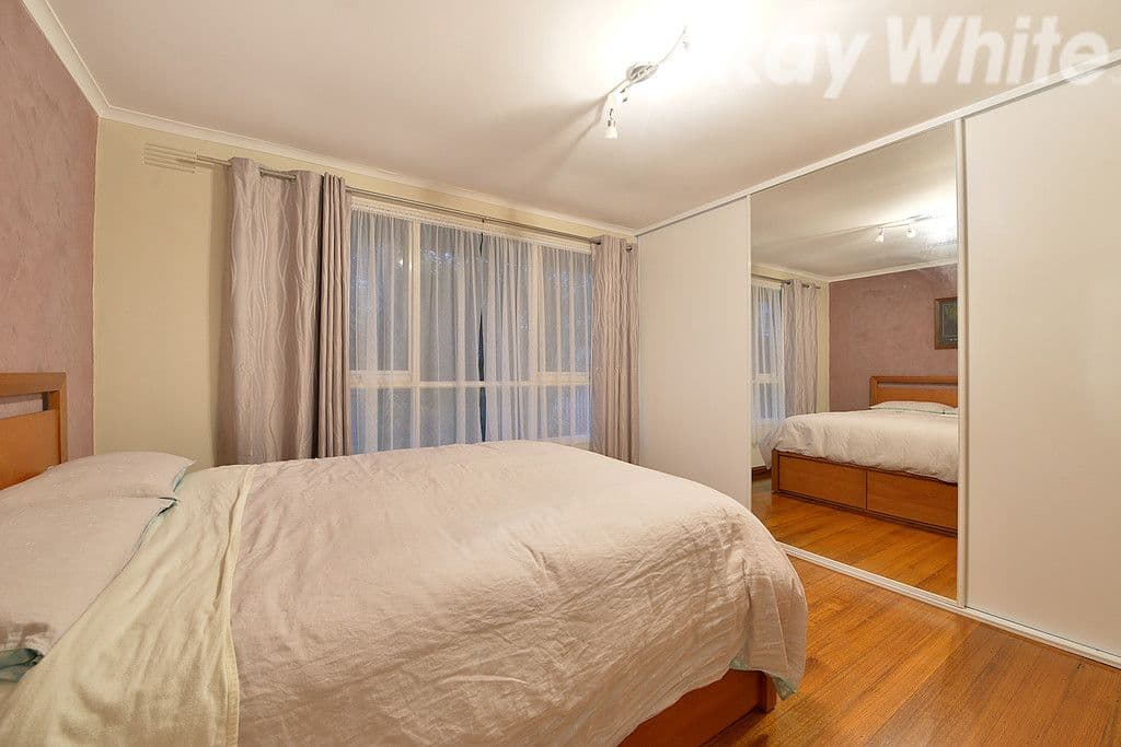 33 Marlborough Road, Bayswater VIC 3153, Bayswater - Thumbnail 4