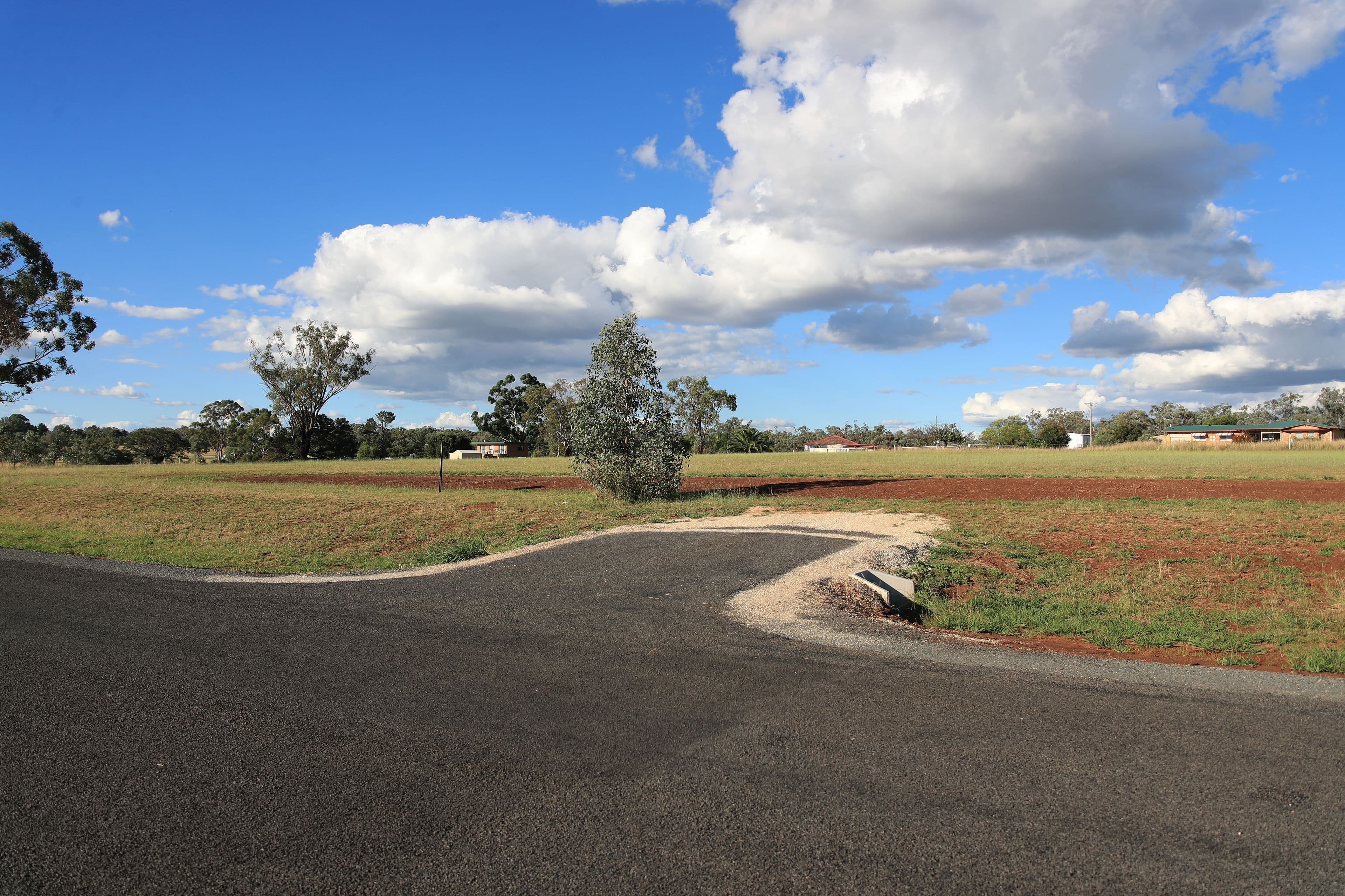 6 Sylvan Drive, INVERELL NSW 2360, Inverell - Thumbnail 2