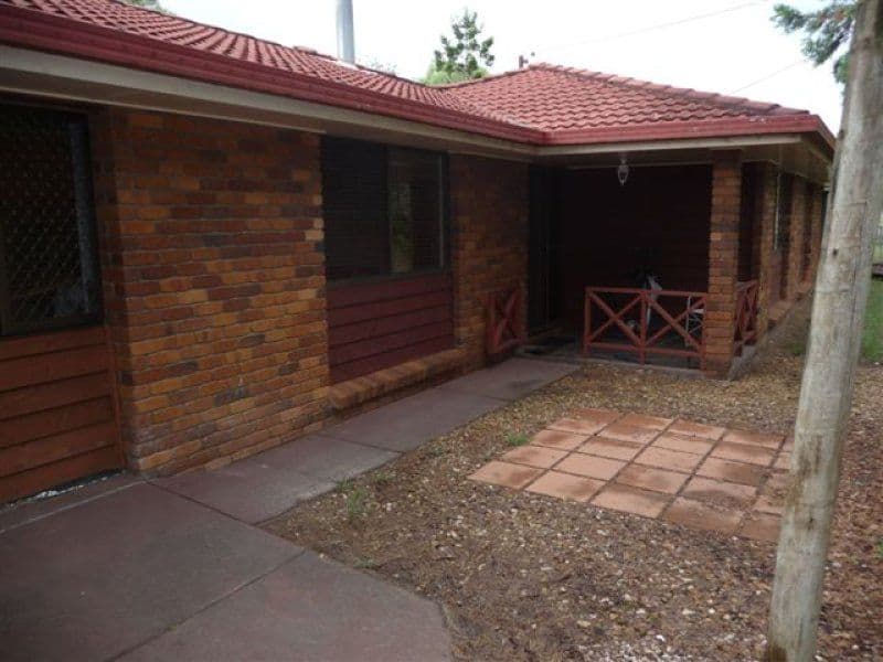 26 Main Street, MERINGANDAN QLD 4352, Meringandan - Thumbnail 4