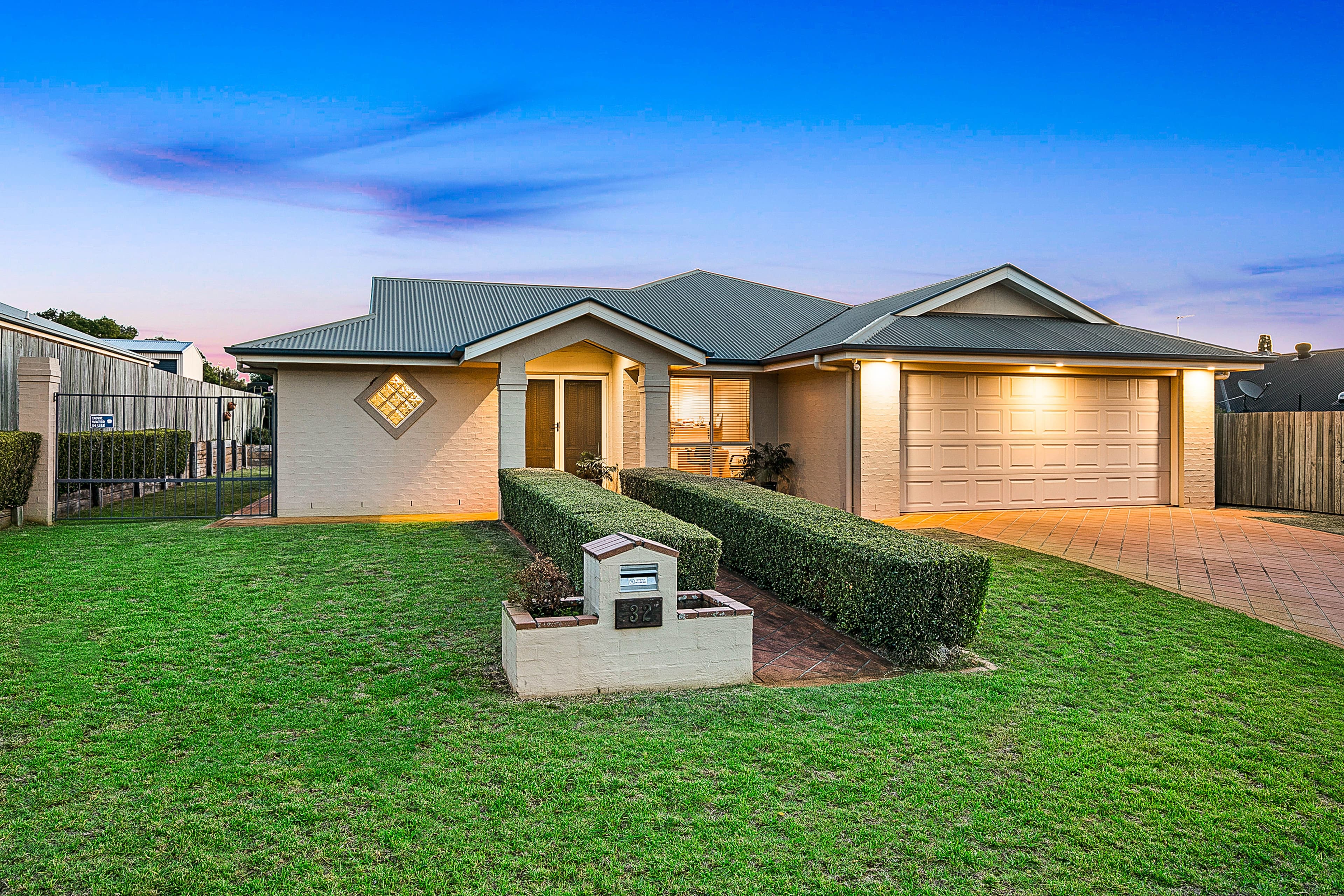 32 Ward Street, Middle Ridge QLD 4350, Middle Ridge - Image 1