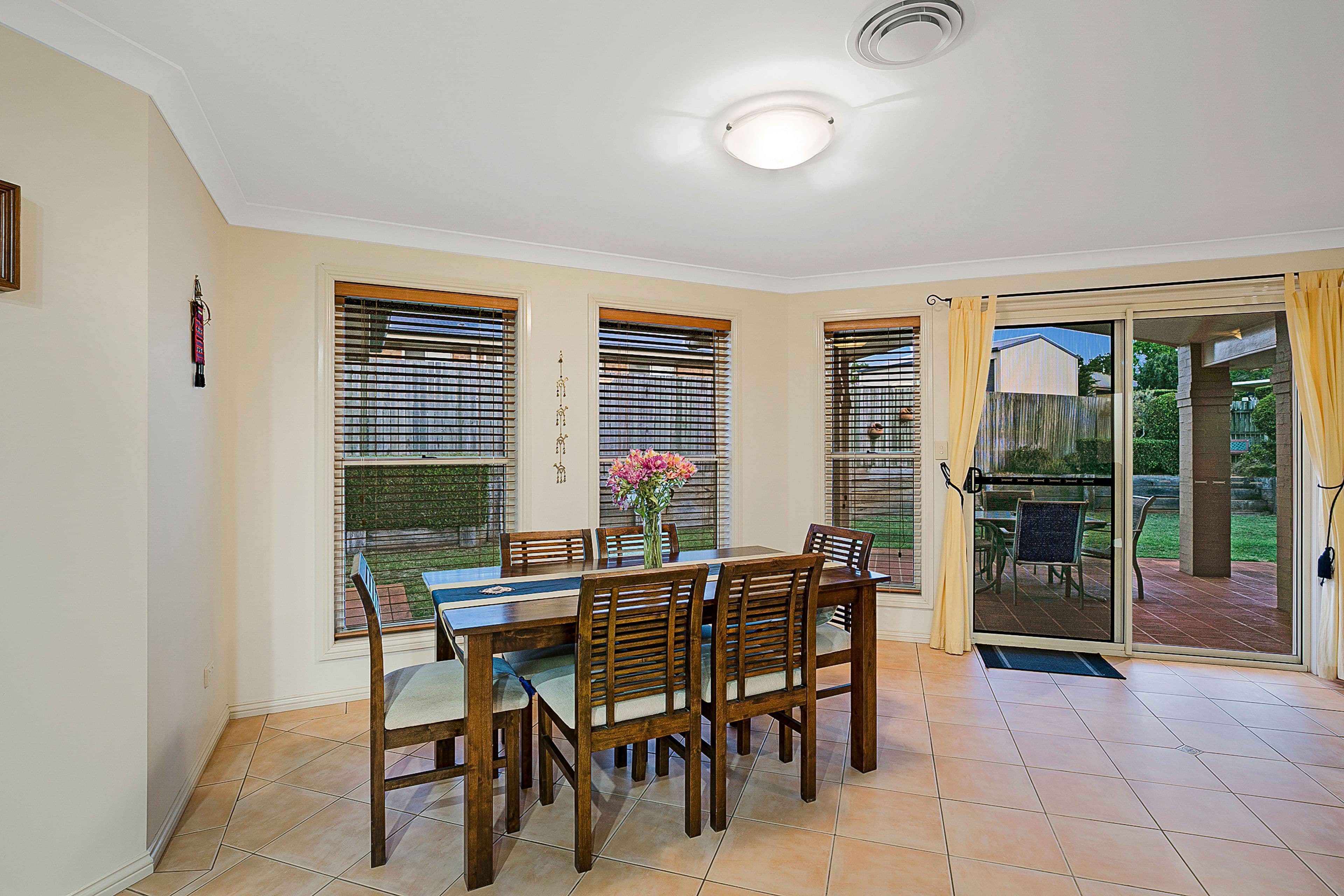 32 Ward Street, Middle Ridge QLD 4350, Middle Ridge - Thumbnail 3