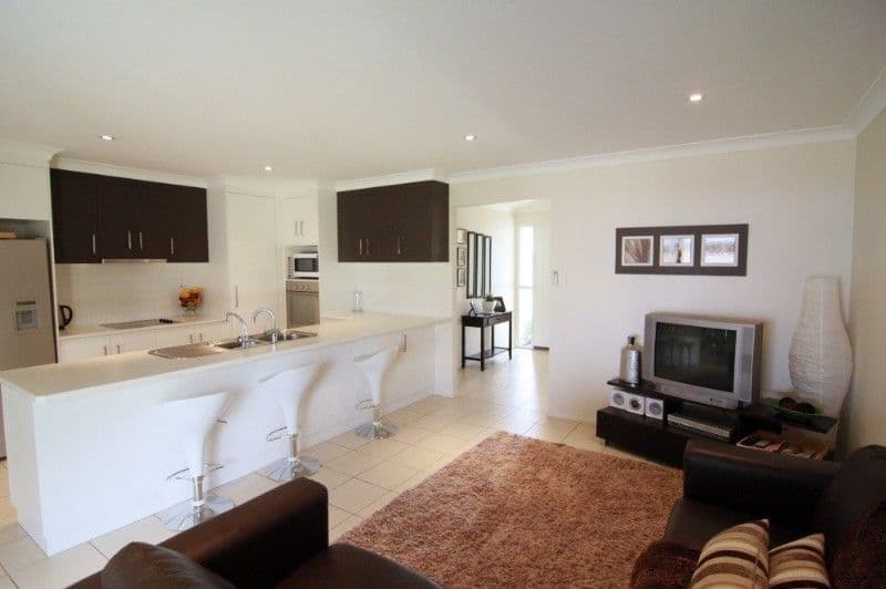 10 Wellington Street, WYREEMA QLD 4352, Wyreema - Thumbnail 2