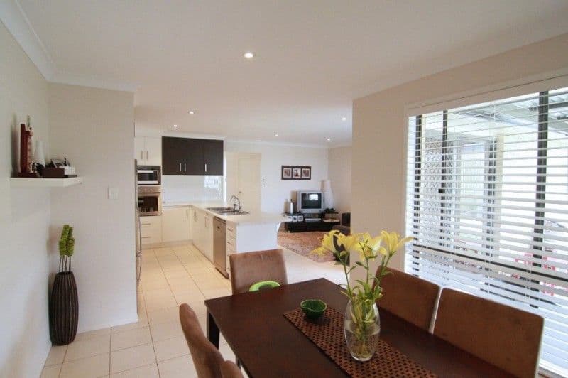 10 Wellington Street, WYREEMA QLD 4352, Wyreema - Thumbnail 3