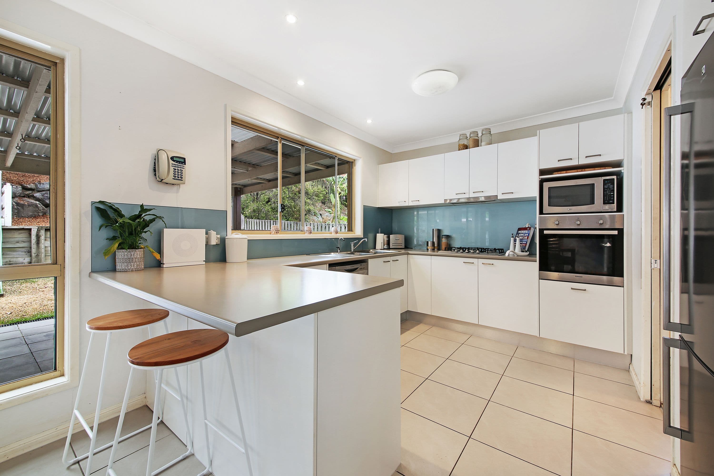 96 Lambor Drive, Mudgeeraba QLD 4213, Mudgeeraba - Thumbnail 3