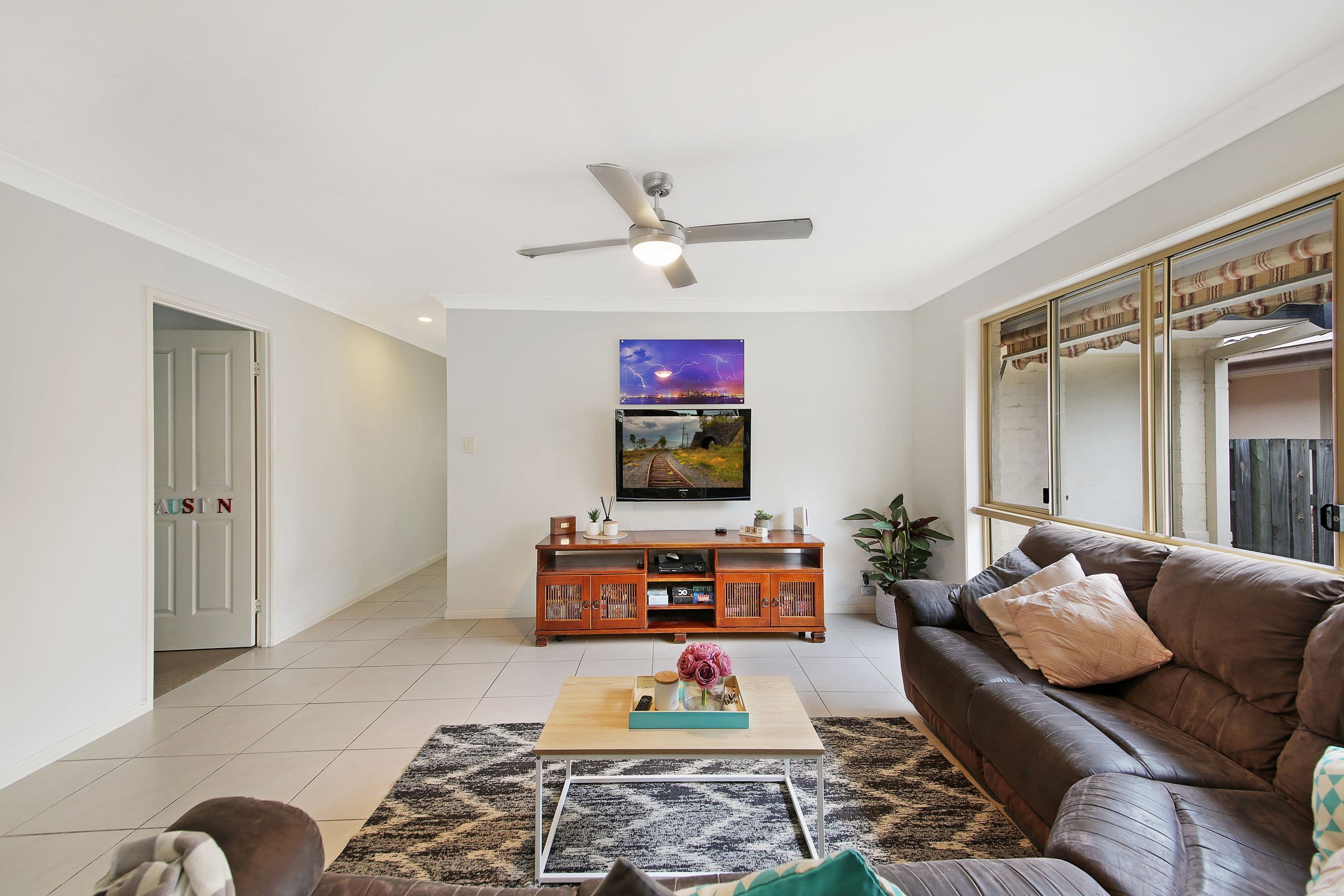 96 Lambor Drive, Mudgeeraba QLD 4213, Mudgeeraba - Thumbnail 5