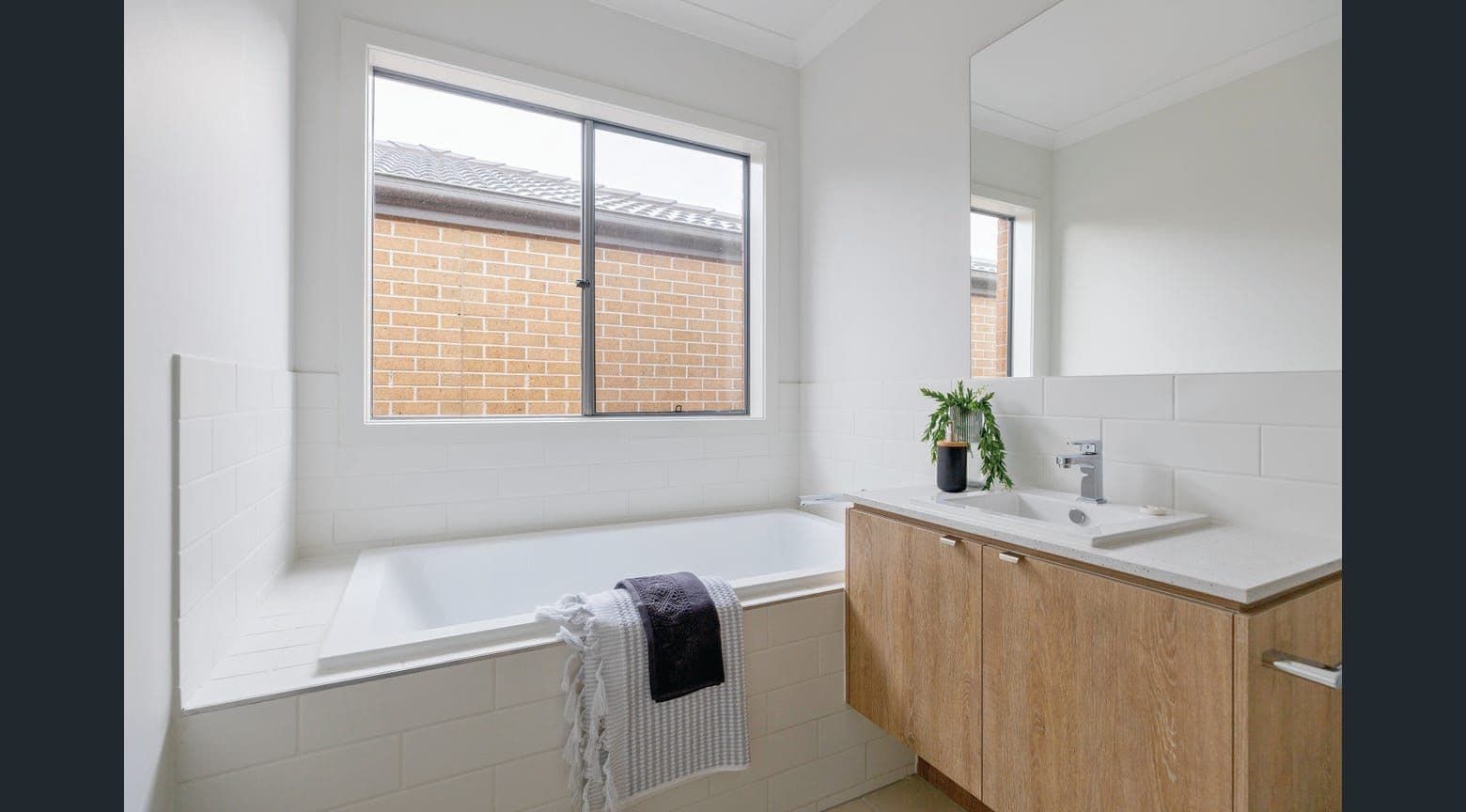5 Locust Circuit, Tarneit VIC 3029, Tarneit - Thumbnail 3