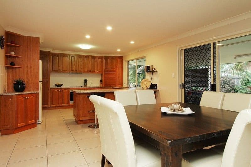 1 Cathy Court, SLADE POINT QLD 4740, Slade Point - Image 1