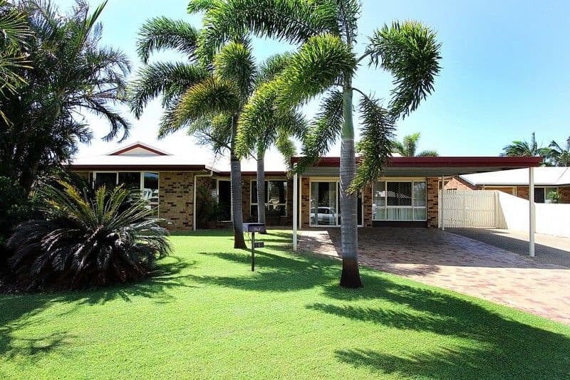 1 Cathy Court, SLADE POINT QLD 4740, Slade Point - Thumbnail 3
