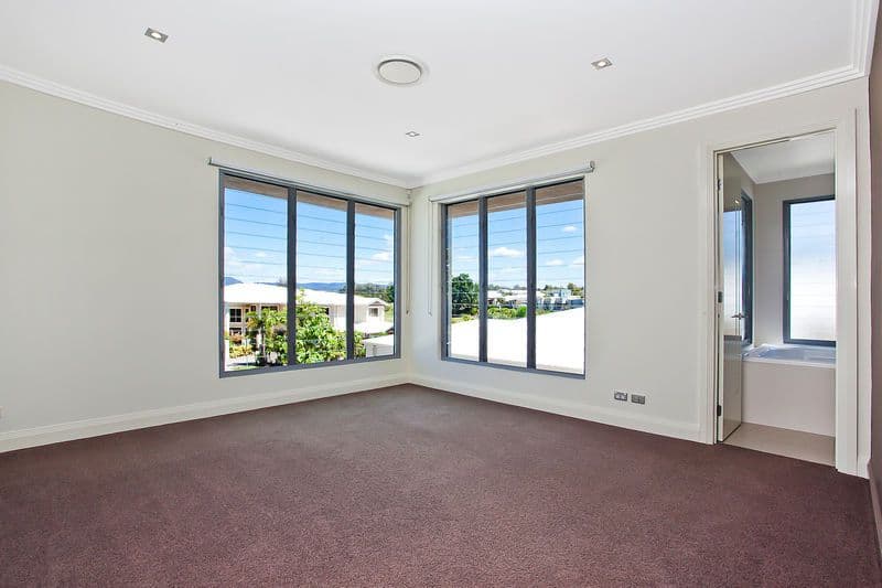 1005 Lakeview Terrace, BENOWA QLD 4217, Benowa - Thumbnail 7