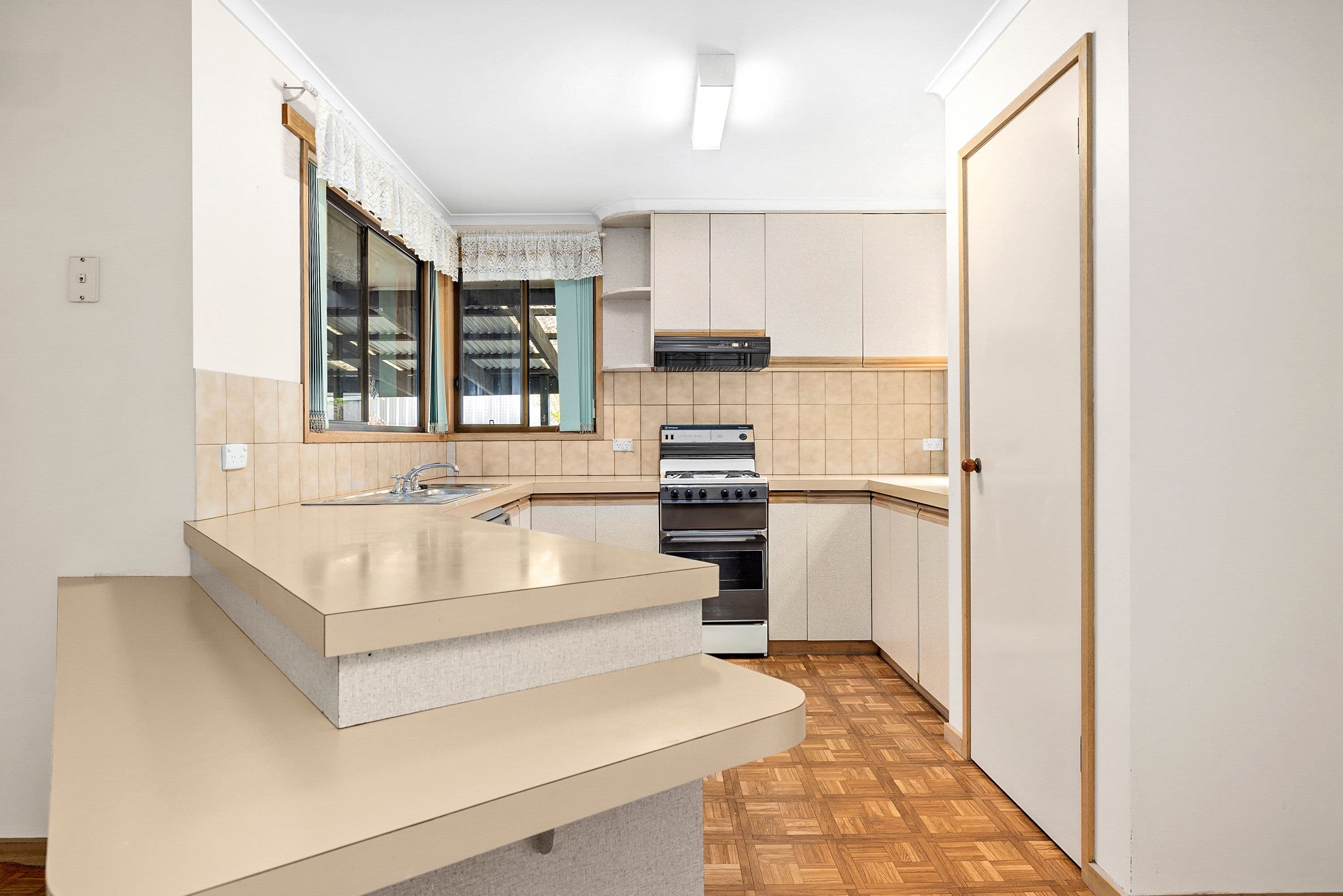10 Melvyn Crescent, Mount Clear VIC 3350, Mount Clear - Thumbnail 5