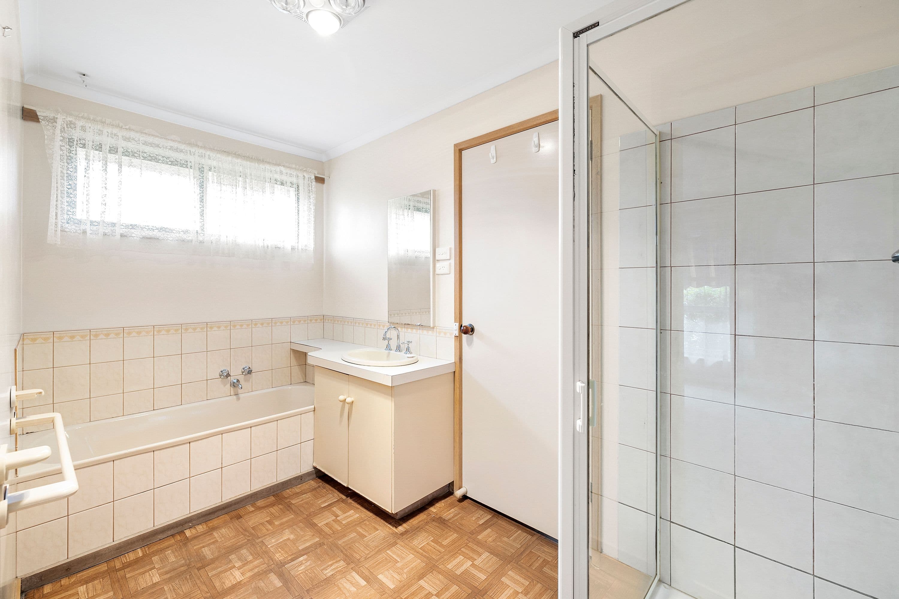 10 Melvyn Crescent, Mount Clear VIC 3350, Mount Clear - Thumbnail 8