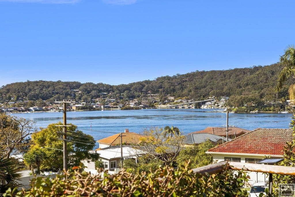 7 Koonora Avenue, Blackwall NSW 2256, Blackwall - Thumbnail 4