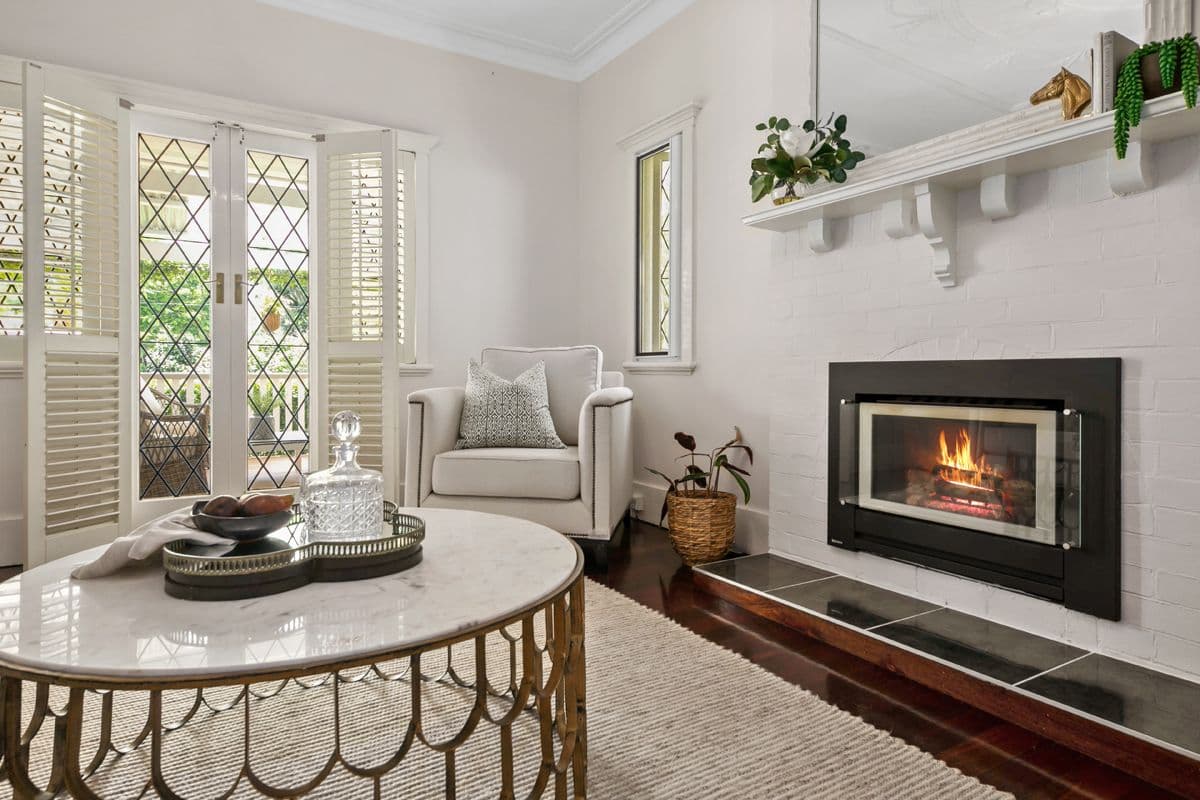 79 Victoria Avenue, Chelmer QLD 4068, Chelmer - Thumbnail 5