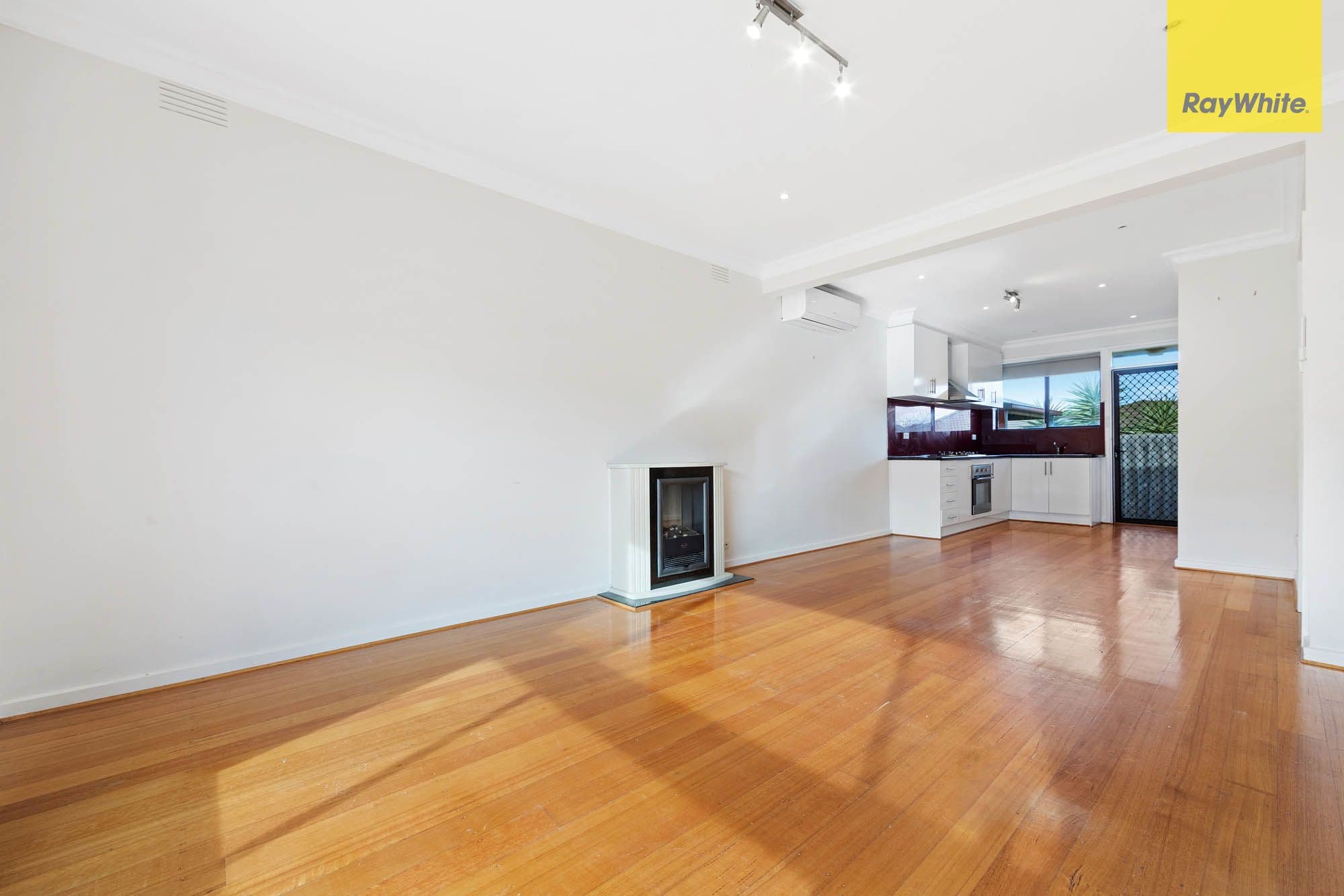 37A West Esplanade, St Albans VIC 3021, St Albans - Thumbnail 2