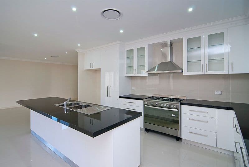 63 Alfred Circuit, CALAMVALE QLD 4116, Calamvale - Thumbnail 2