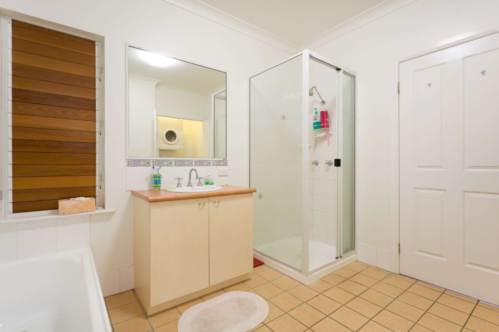 24-28 Martinez Avenue, WEST END QLD 4810, West End - Thumbnail 4