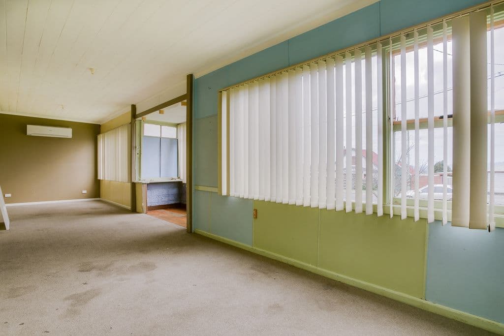 11 Garrett Street, BEAUTY POINT TAS 7270, Beauty Point - Thumbnail 2
