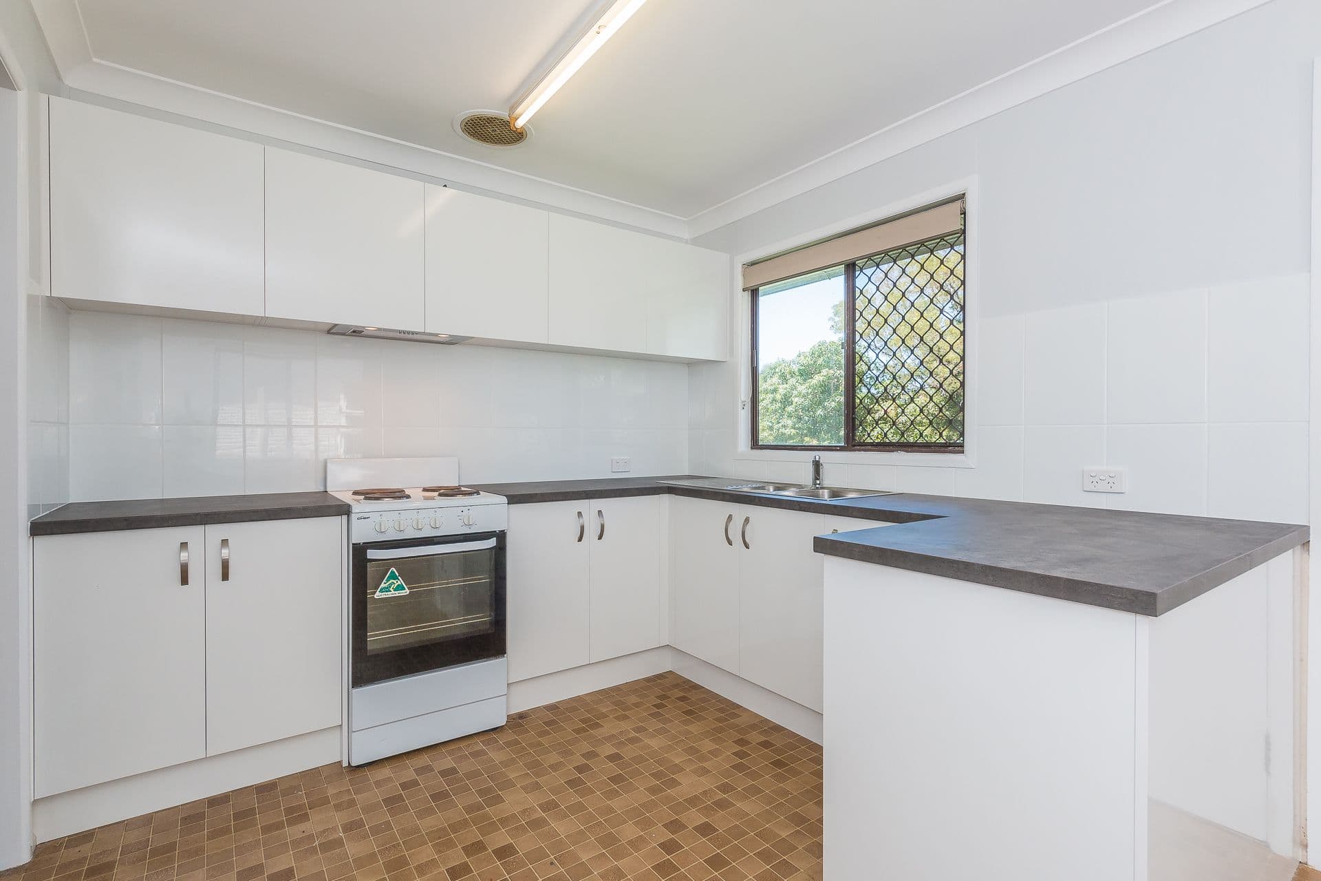 127 George Street, Kippa-Ring QLD 4021, Kippa-Ring - Thumbnail 5