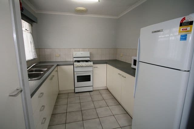 4 Lansell Road, COWES VIC 3922, Cowes - Thumbnail 3