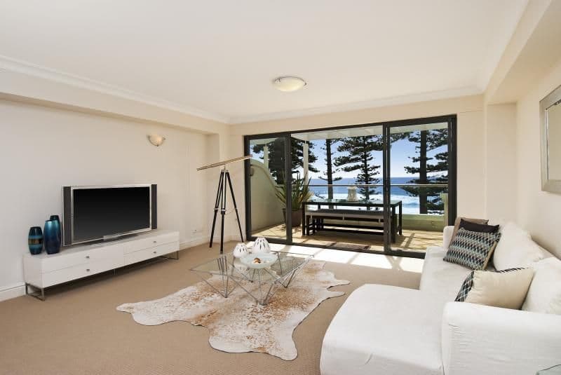 9 Eskdale Street, Werribee, VIC, 3030, Werribee - Thumbnail 2
