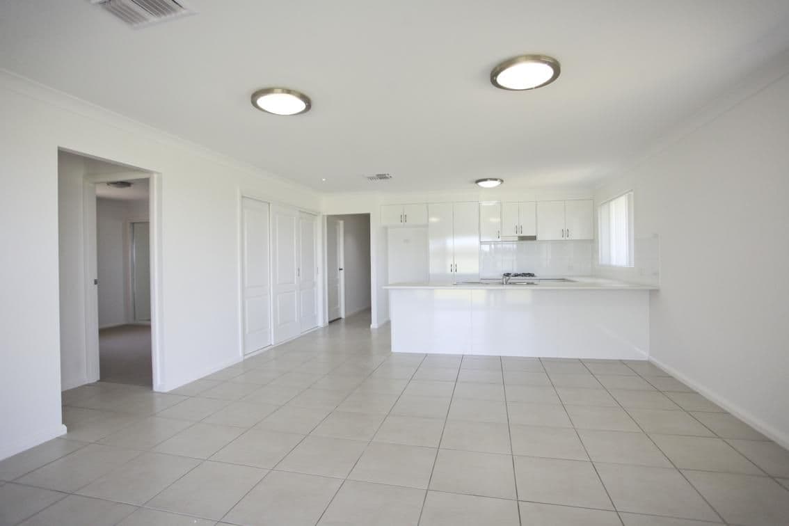 5 Warragrah Place, Parkes - Thumbnail 3