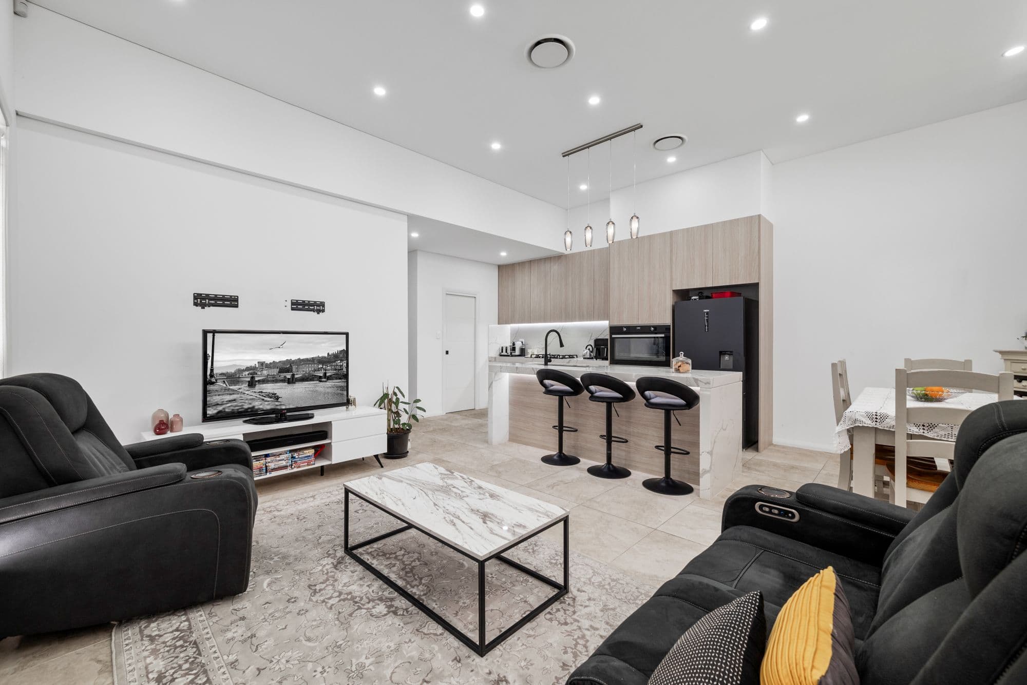 86 Bransgrove Road, Revesby NSW 2212, Revesby - Thumbnail 4