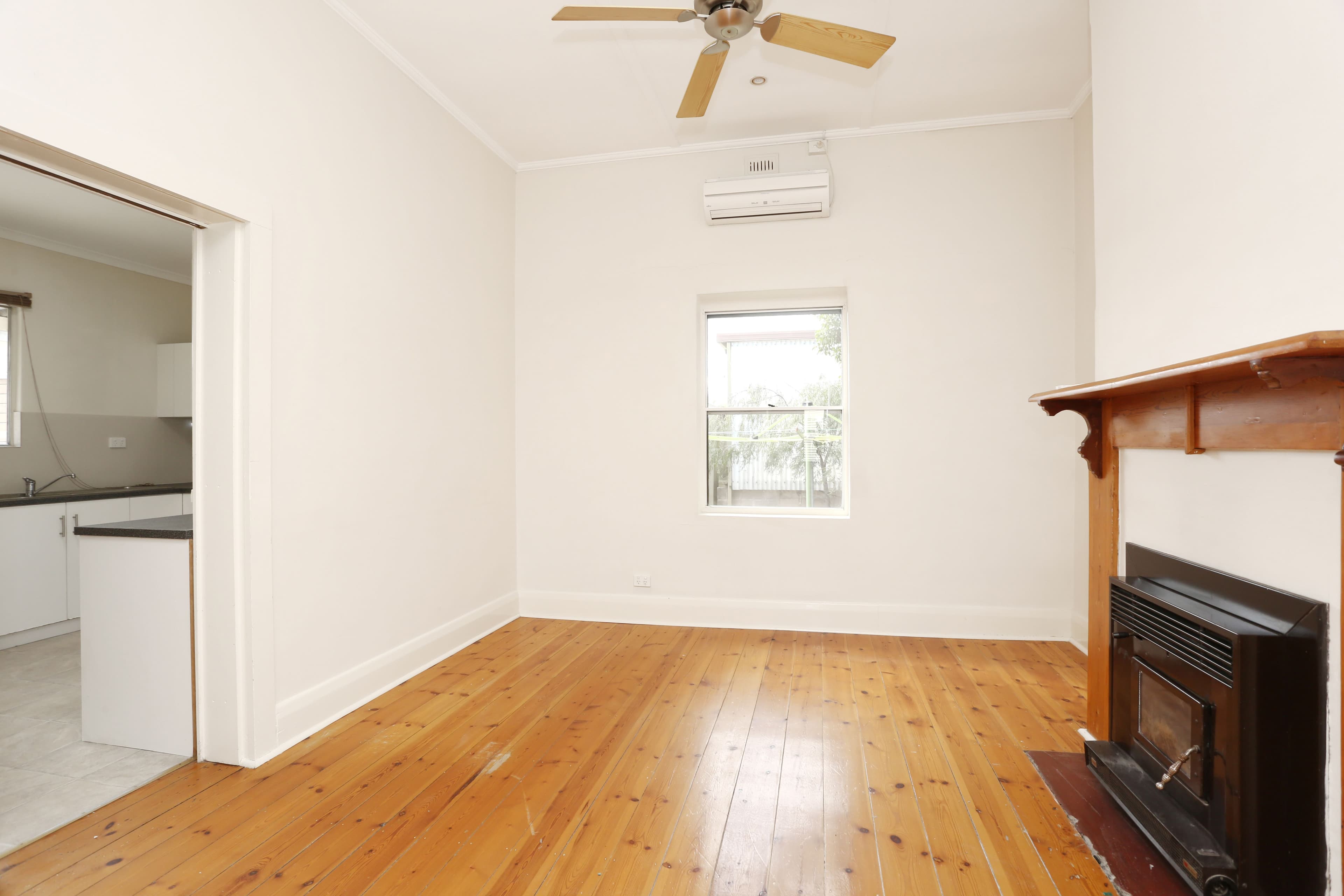 45 Victoria Road, Clare SA 5453, Clare - Thumbnail 4