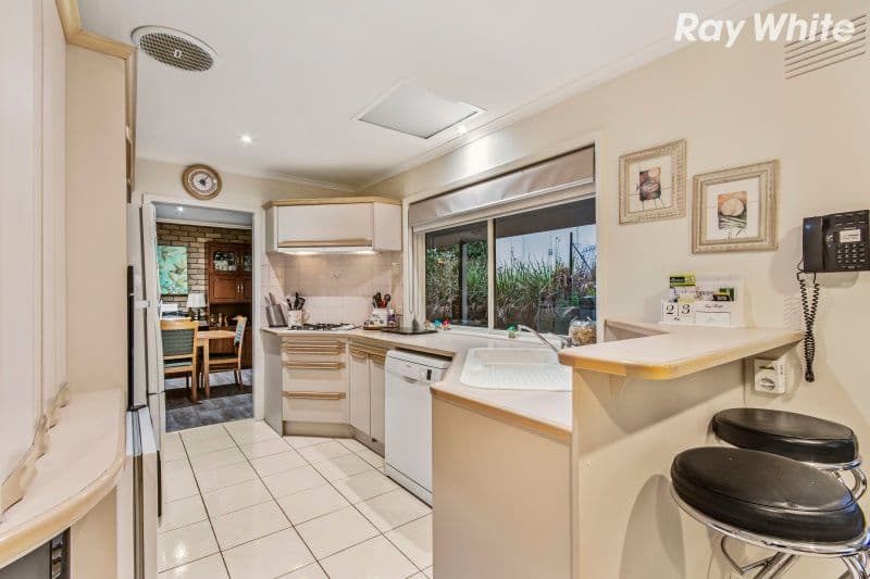 10 Taranto Court, Boronia VIC 3155, Boronia - Thumbnail 4