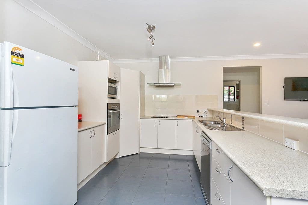 7 Angor Road, Trinity Park QLD 4879, Trinity Park - Thumbnail 3