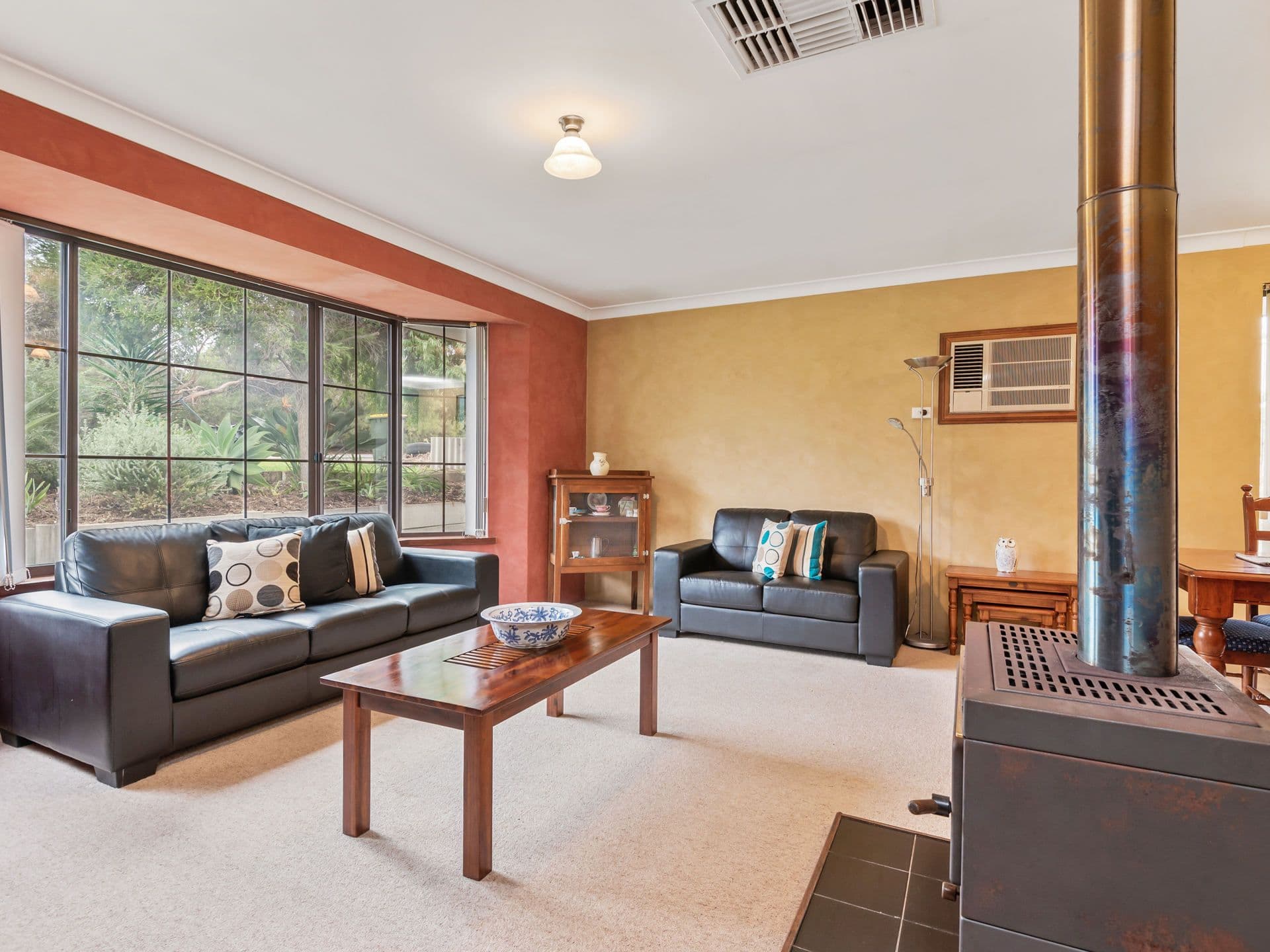 25 Avila Way, Alexander Heights WA 6064, Alexander Heights - Thumbnail 3