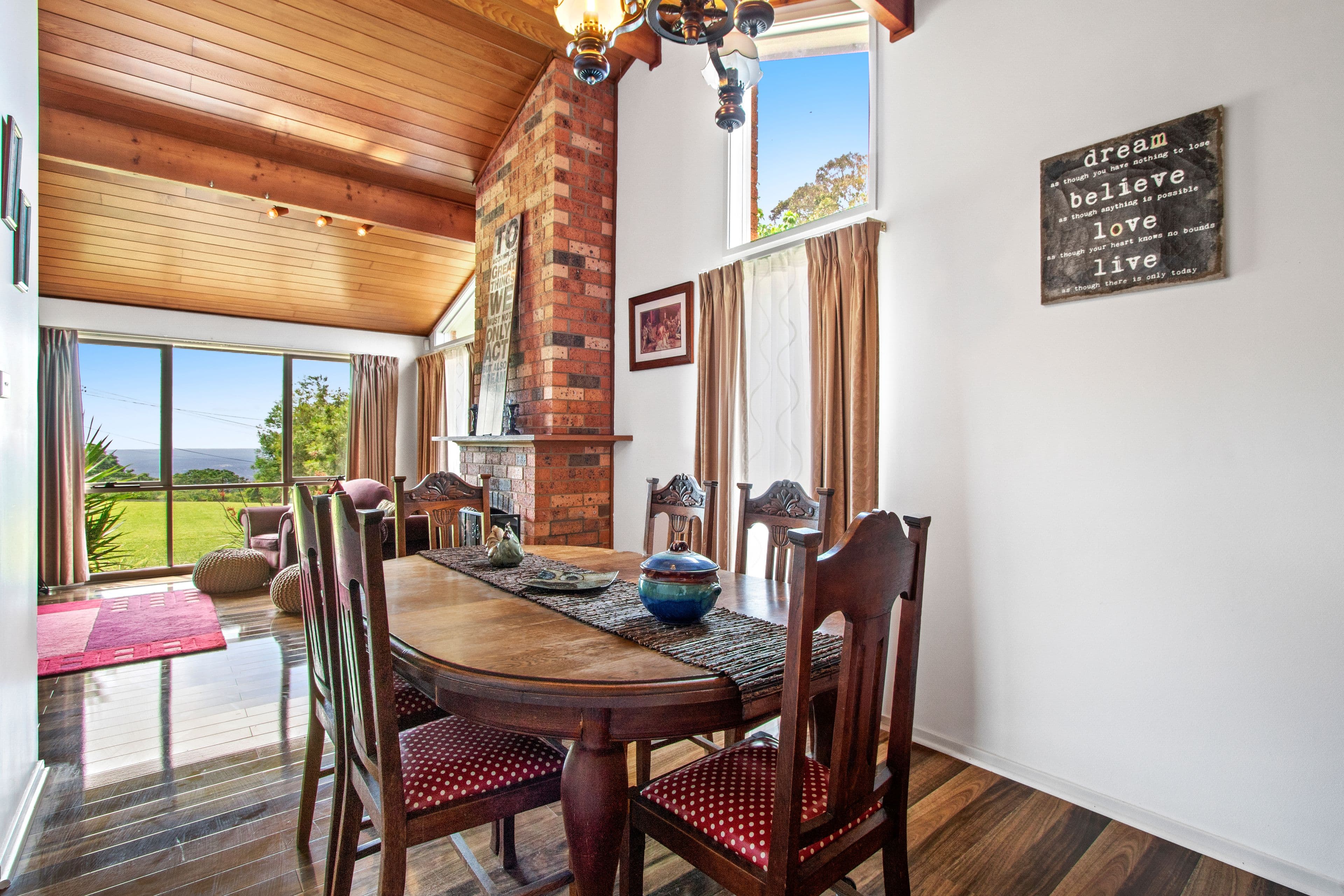 27 Pamela Crescent, Bowen Mountain - Thumbnail 8