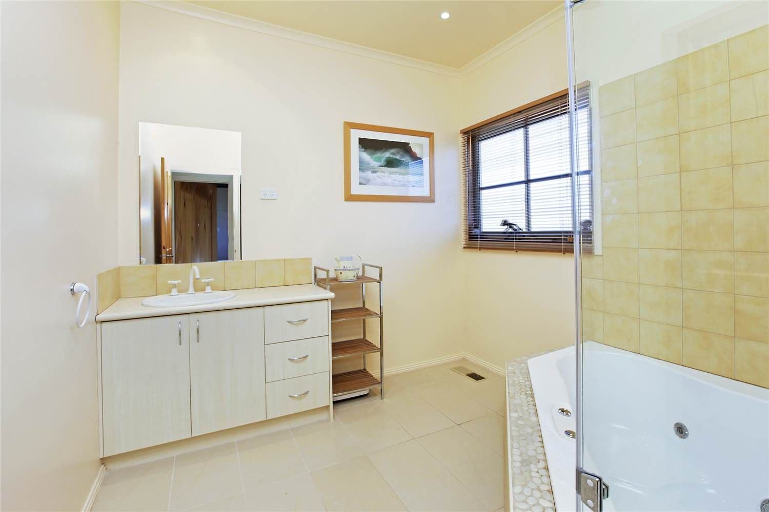 14 Glengarry Court, DRYSDALE VIC 3222, Drysdale - Thumbnail 7