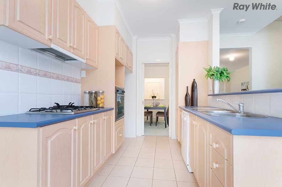 9 Cardinia Crescent, Taylors Hill VIC 3037, Taylors Hill - Thumbnail 4