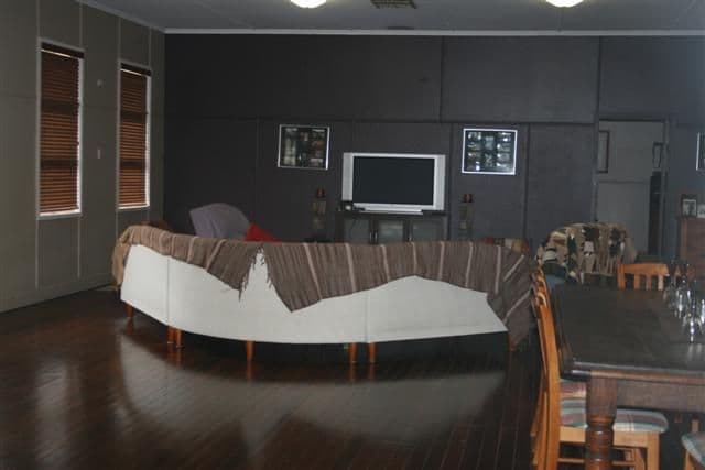 27 Lovell Street, ROMA QLD 4455, Roma - Thumbnail 3