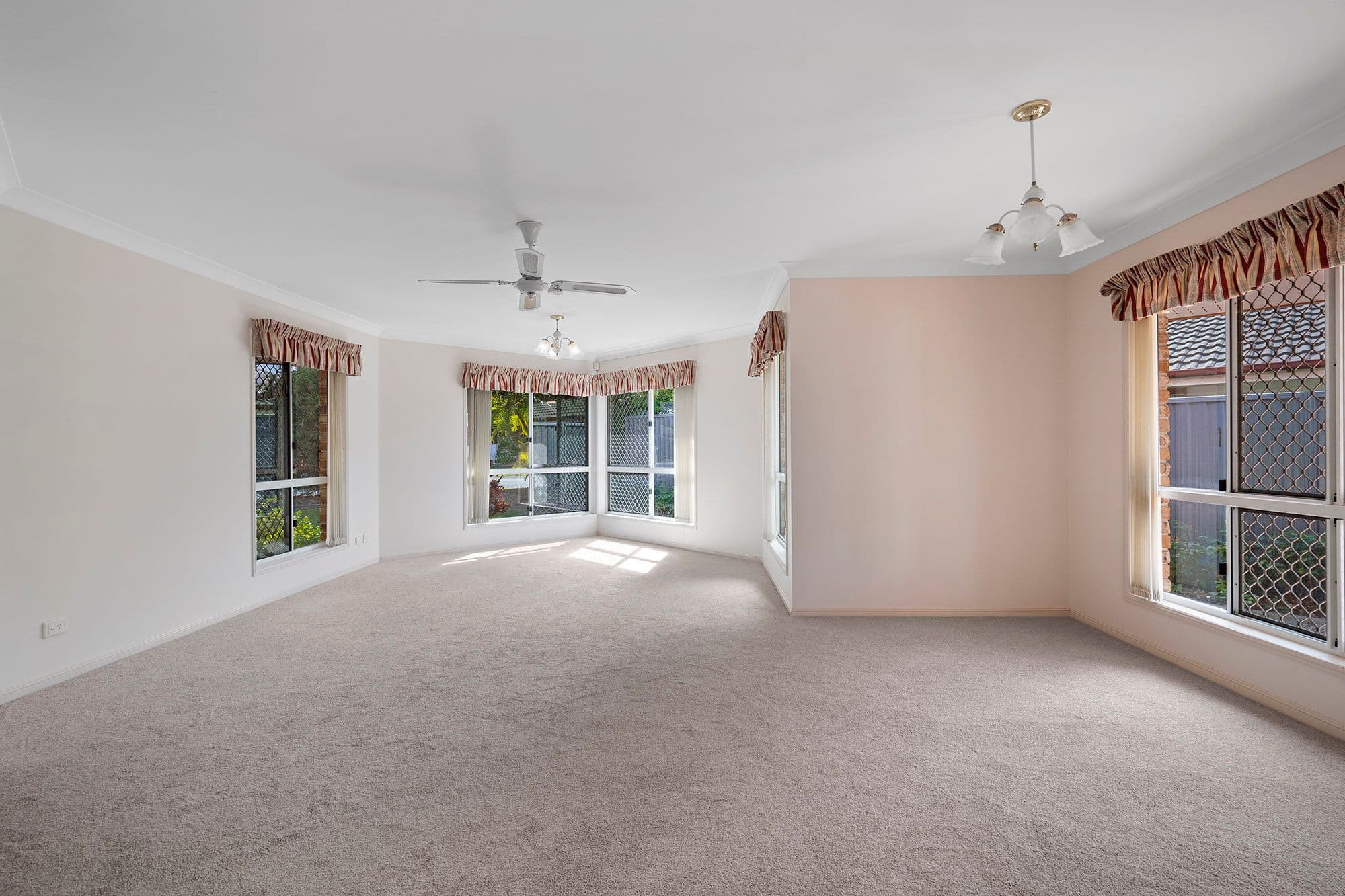 30 Eldena Court, Parkinson QLD 4115, Parkinson - Thumbnail 3