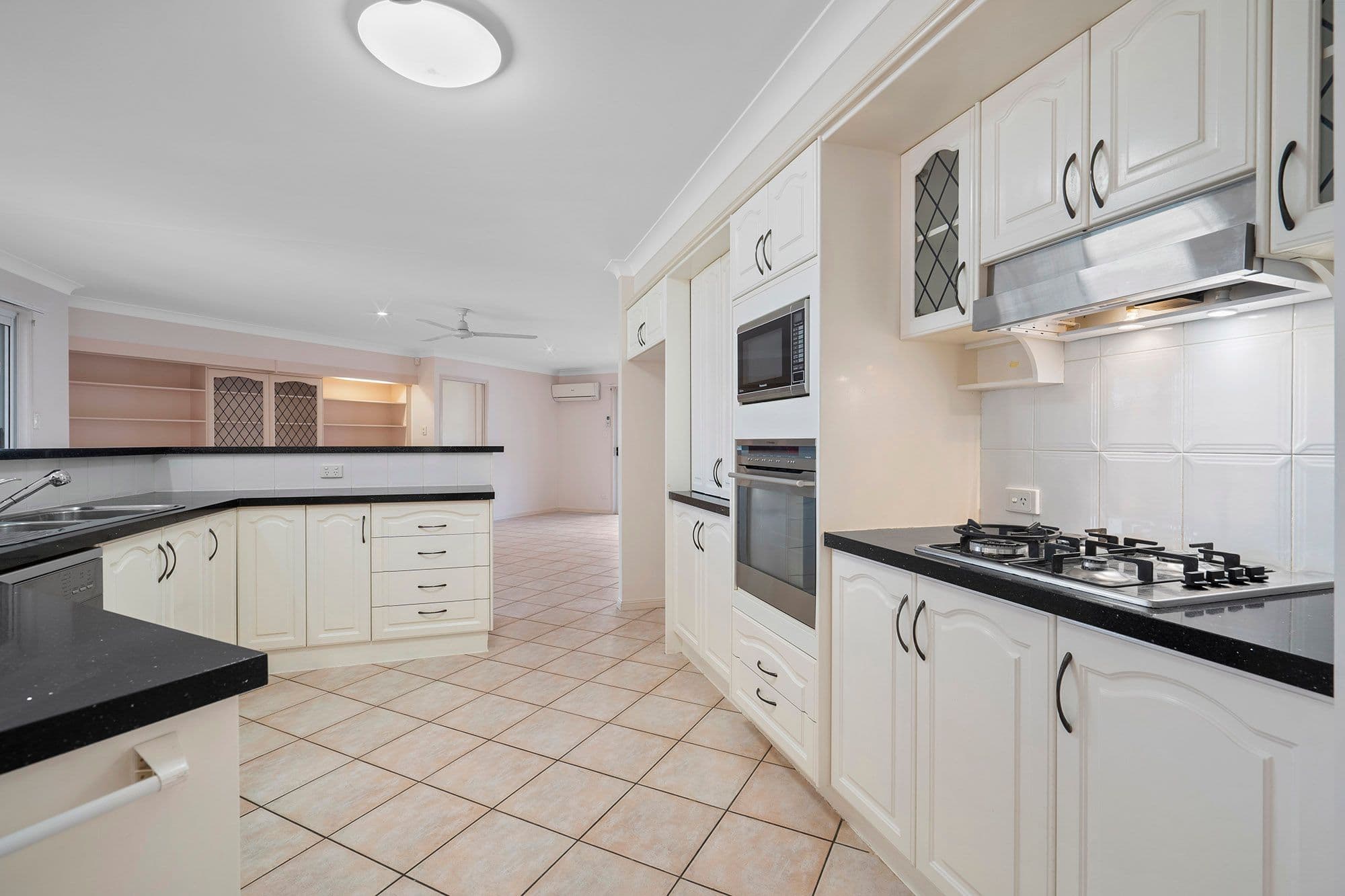 30 Eldena Court, Parkinson QLD 4115, Parkinson - Thumbnail 6