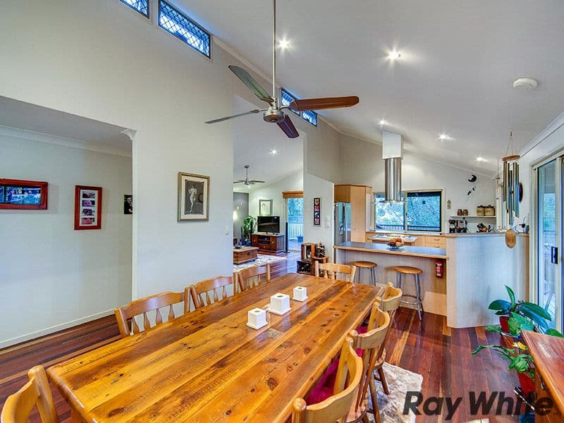 6 Woodrow Court, FERNY HILLS QLD 4055, Ferny Hills - Thumbnail 5