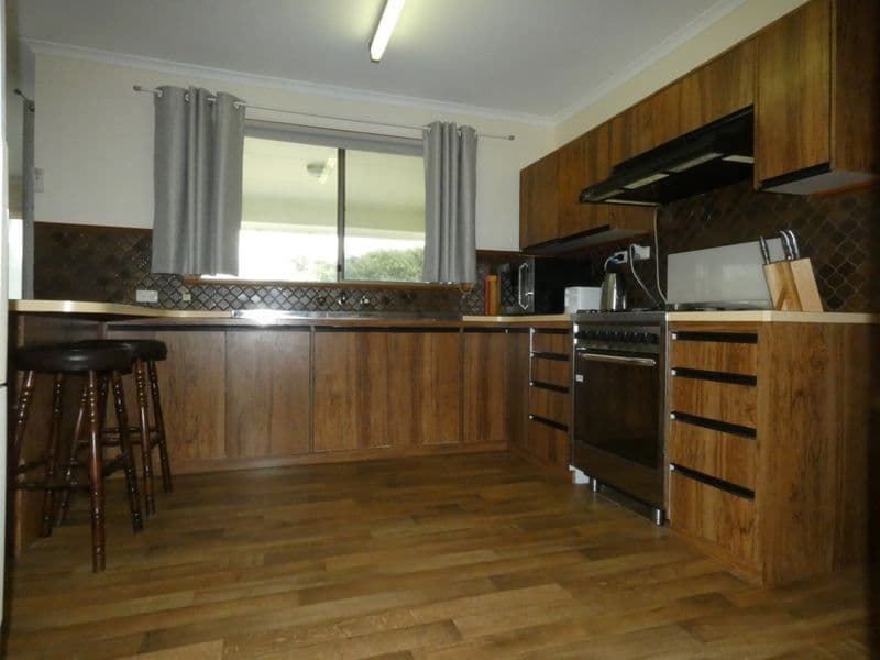64 Sheoak Road, THE PINES SA 5577, The Pines - Thumbnail 3