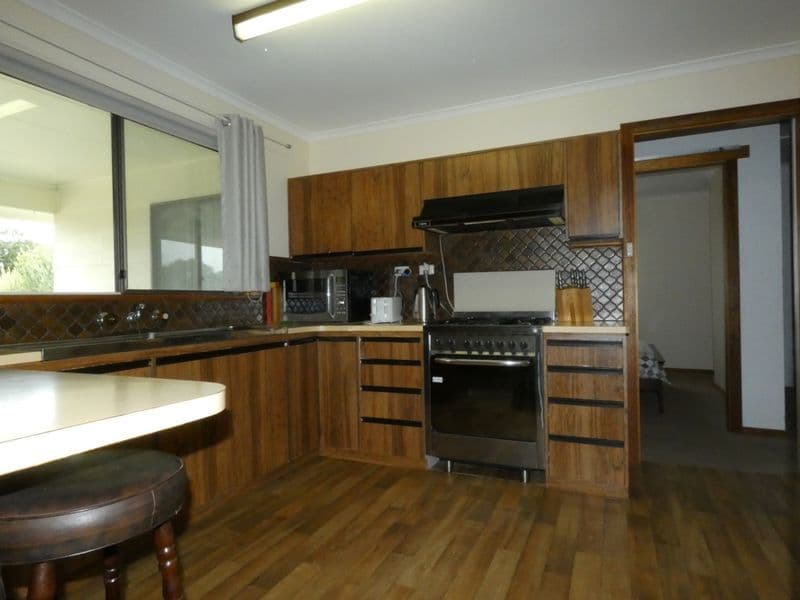 64 Sheoak Road, THE PINES SA 5577, The Pines - Thumbnail 4
