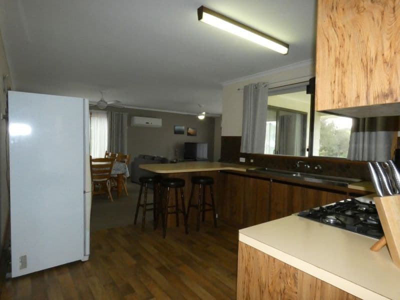 64 Sheoak Road, THE PINES SA 5577, The Pines - Thumbnail 5