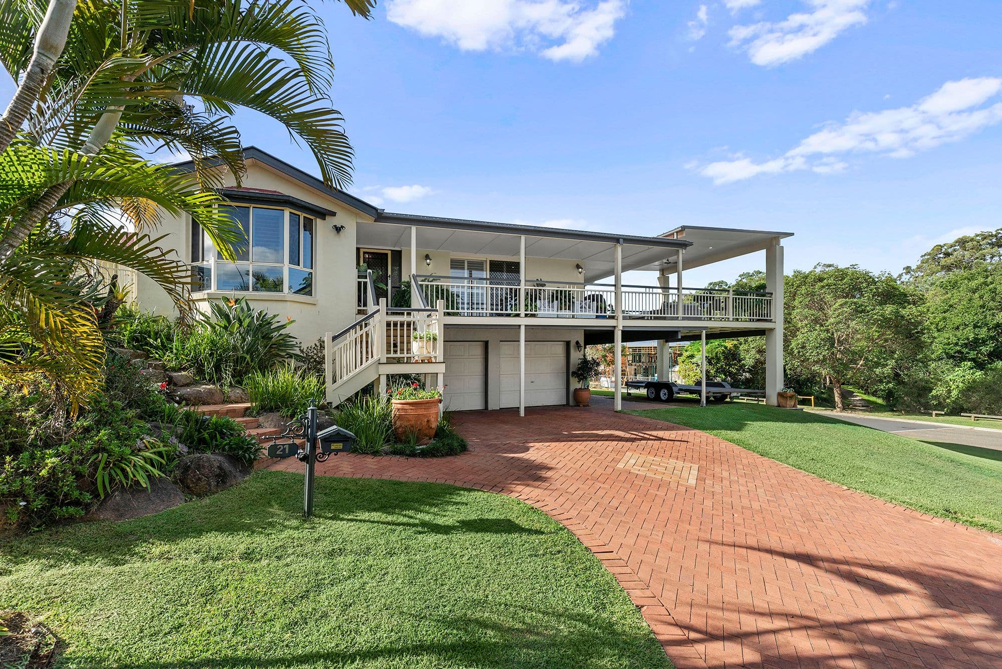 21 Oxford Crescent, Bridgeman Downs QLD 4035, Bridgeman Downs - Thumbnail 3