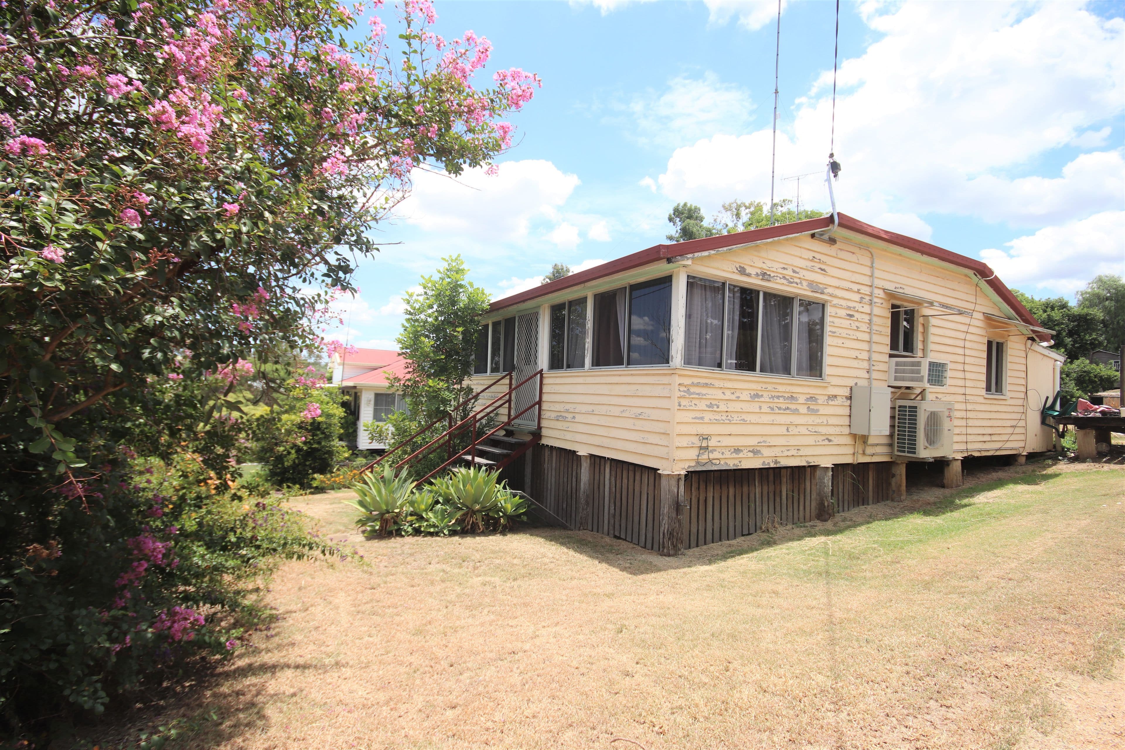 51 Burnett Street, Mundubbera QLD 4626, Mundubbera - Image 1
