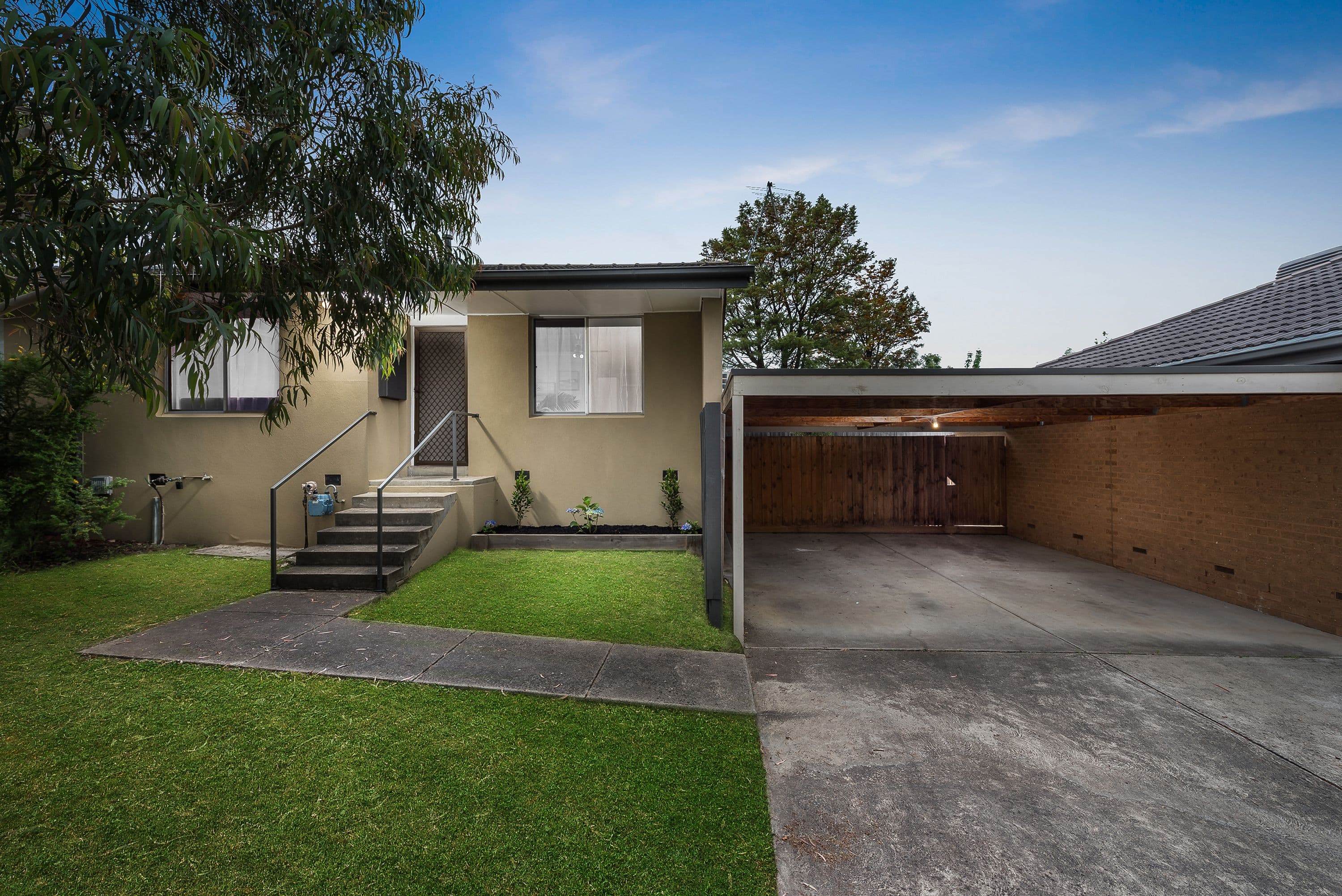 6 Wallace Avenue, Bayswater VIC 3153, Bayswater - Image 1