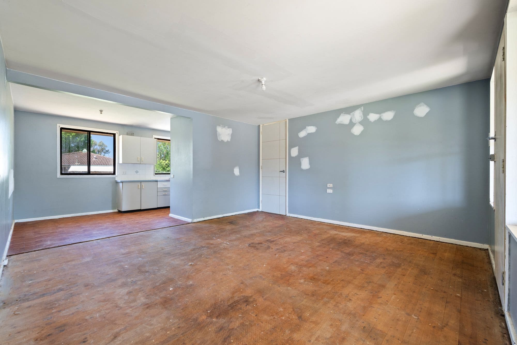 4 Wanganella Way, Airds NSW 2560, Airds - Thumbnail 2
