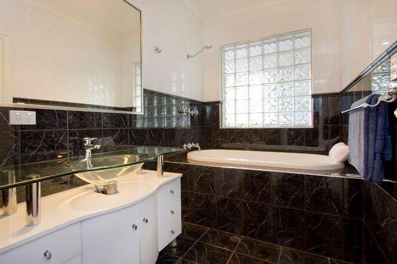 19-21 Gramby Street, BELLBIRD PARK QLD 4300, Bellbird Park - Thumbnail 6