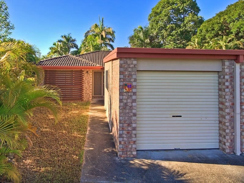 5 Greenlands Drive, VARSITY LAKES QLD 4227, Varsity Lakes - Thumbnail 2