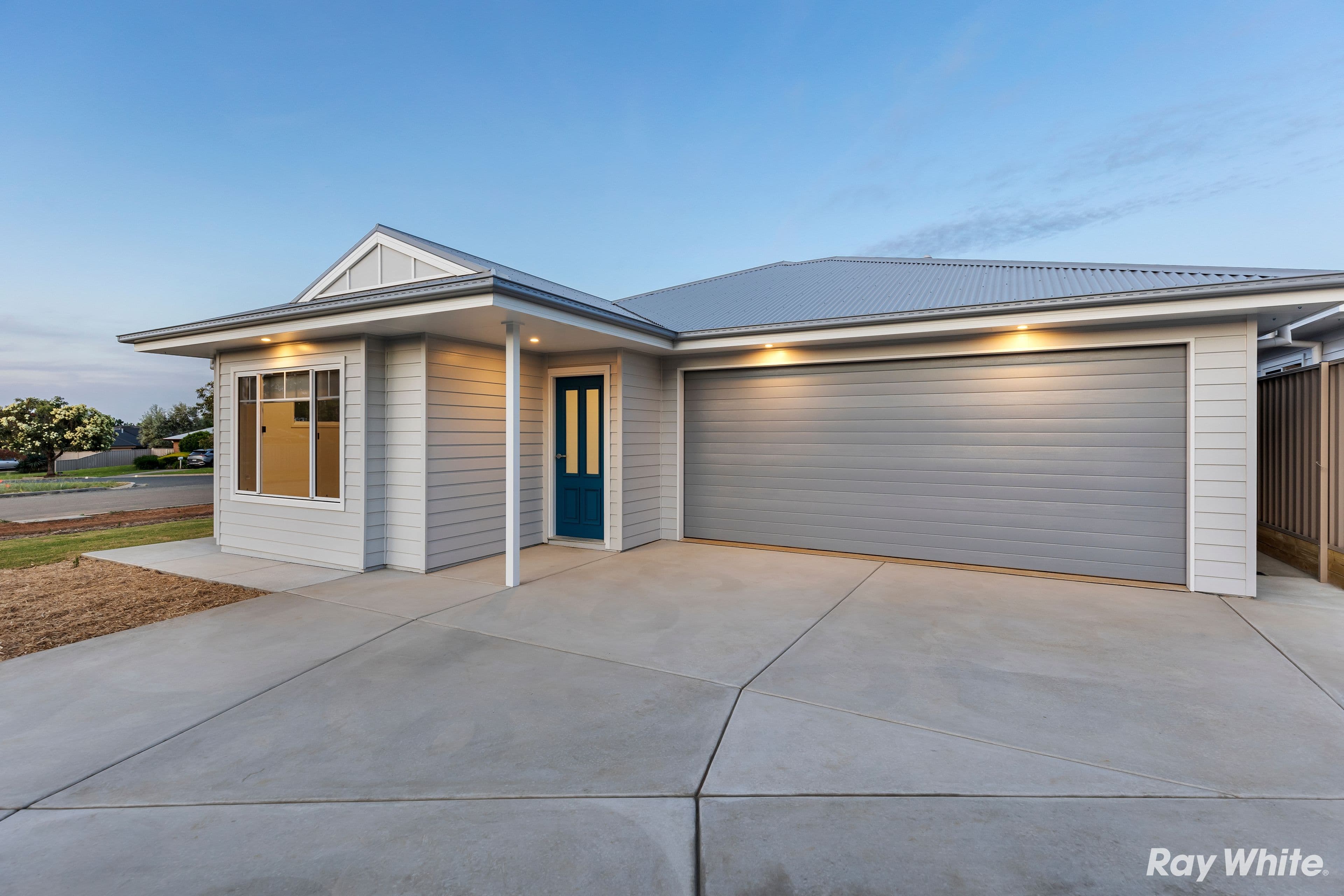 1/68 Grinton Avenue, Ashmont NSW 2650, Ashmont - Image 1